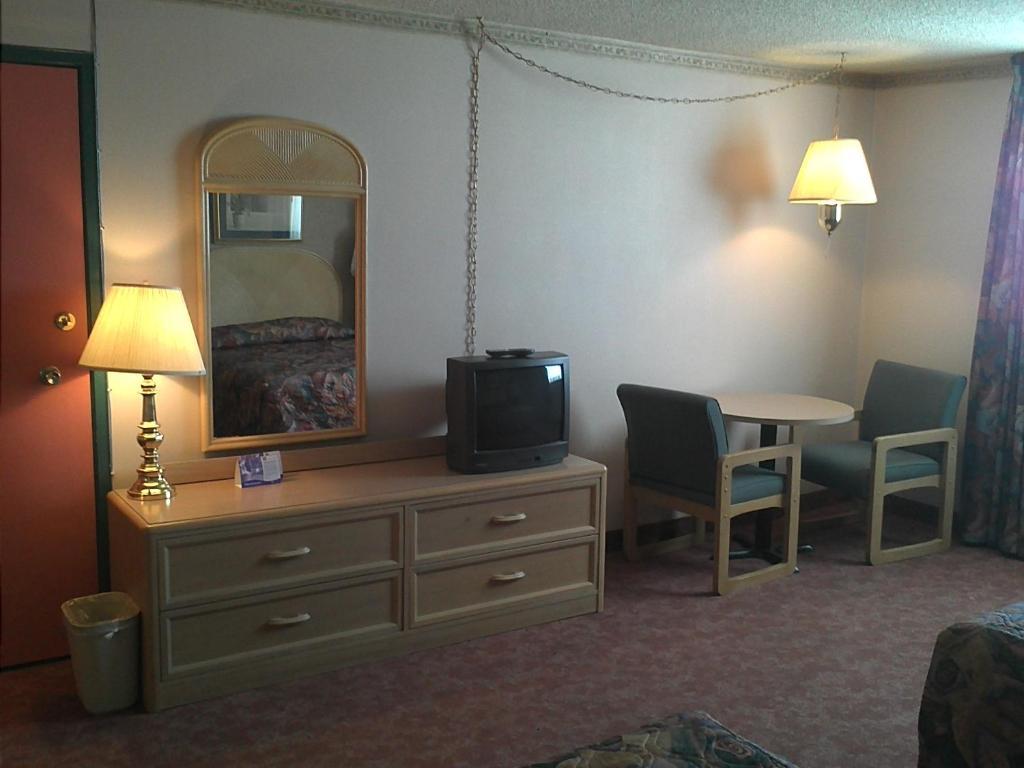 Empire Inn Brandon Esterno foto